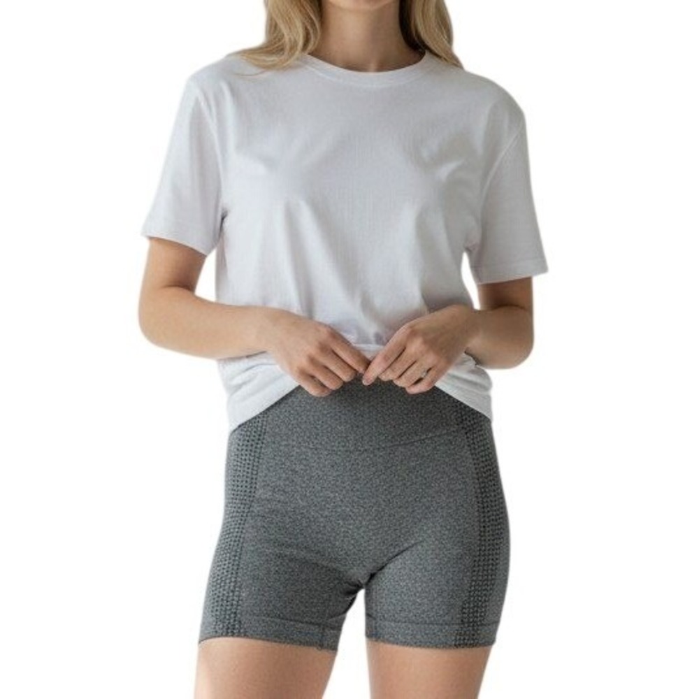 LULULEMON In The Flow Shorts 6 High Rise Seamless Heathered Gray Athletic Knit